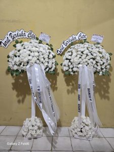 harga karangan bunga pernikahan di Purworejo